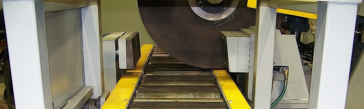 Savage-Saws-Guillotine-Saw-Banner Savage Saws Guillotine Saw